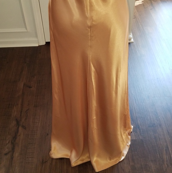 Jump Apparel, Size 11/12 Formal Gold Dress! - Picture 5 of 6